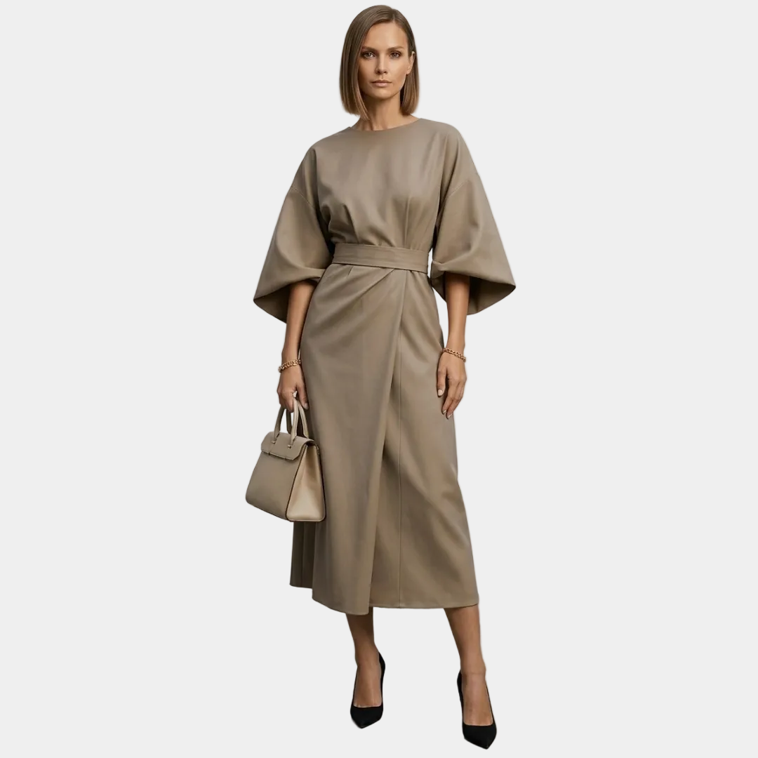 Lidija – Eleganta maxi kleita ar jostu