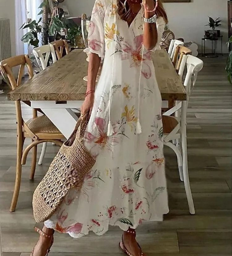 Sara - Eleganta samta maksikleita ar ziediem