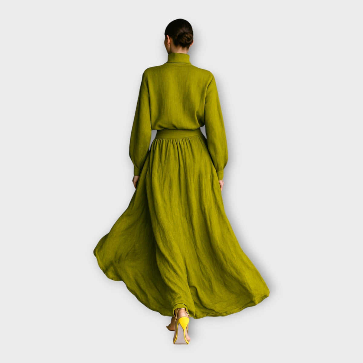 Adīts komplekts ar gaisīgu eleganci