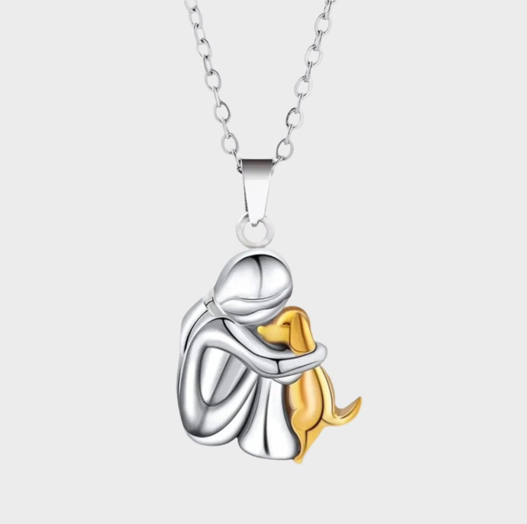 Kaklarota ar medaljonu "Zagrljaj"